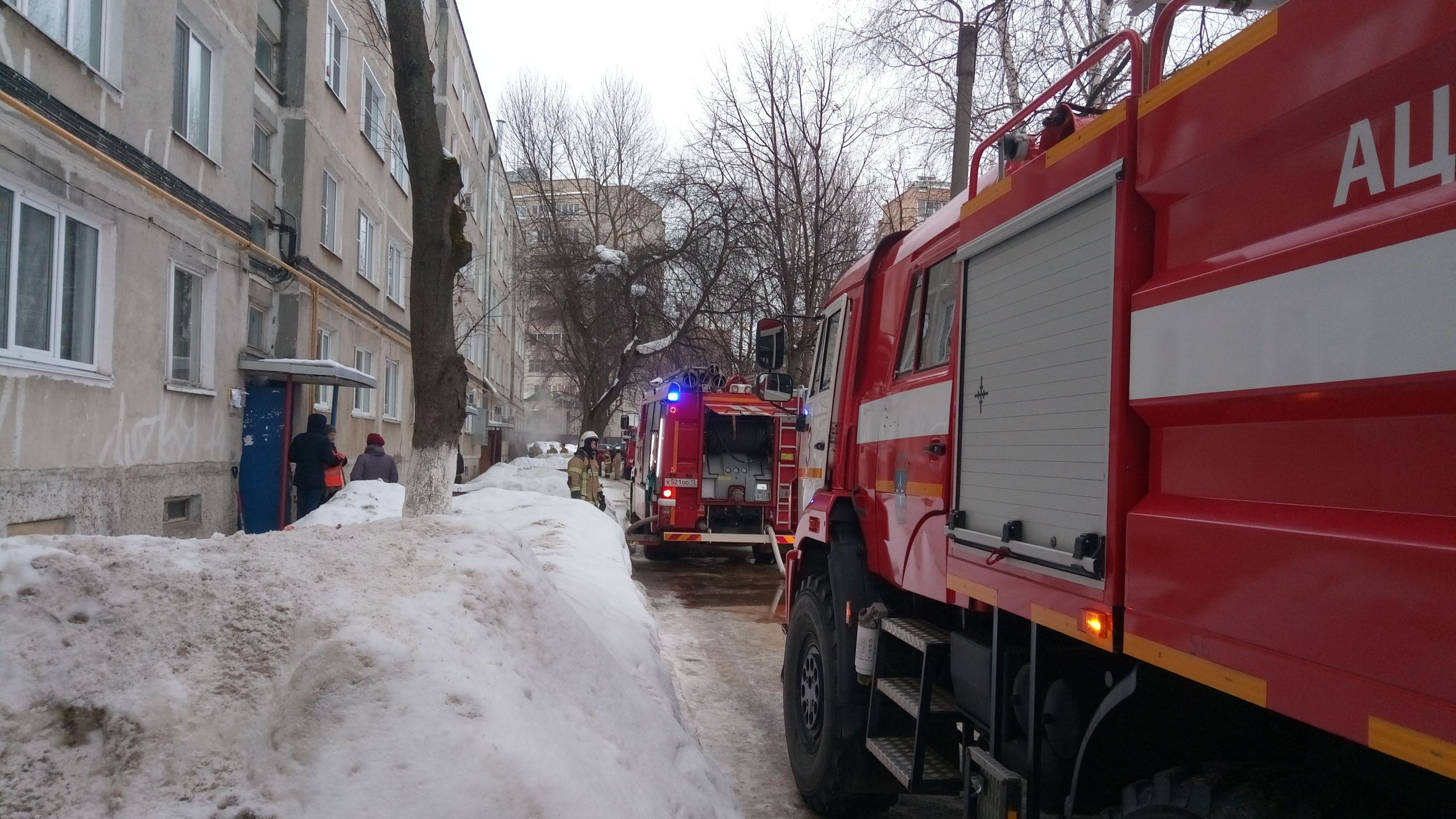 Саранске пожар. Пожар в Саранске сегодня в центре видео.