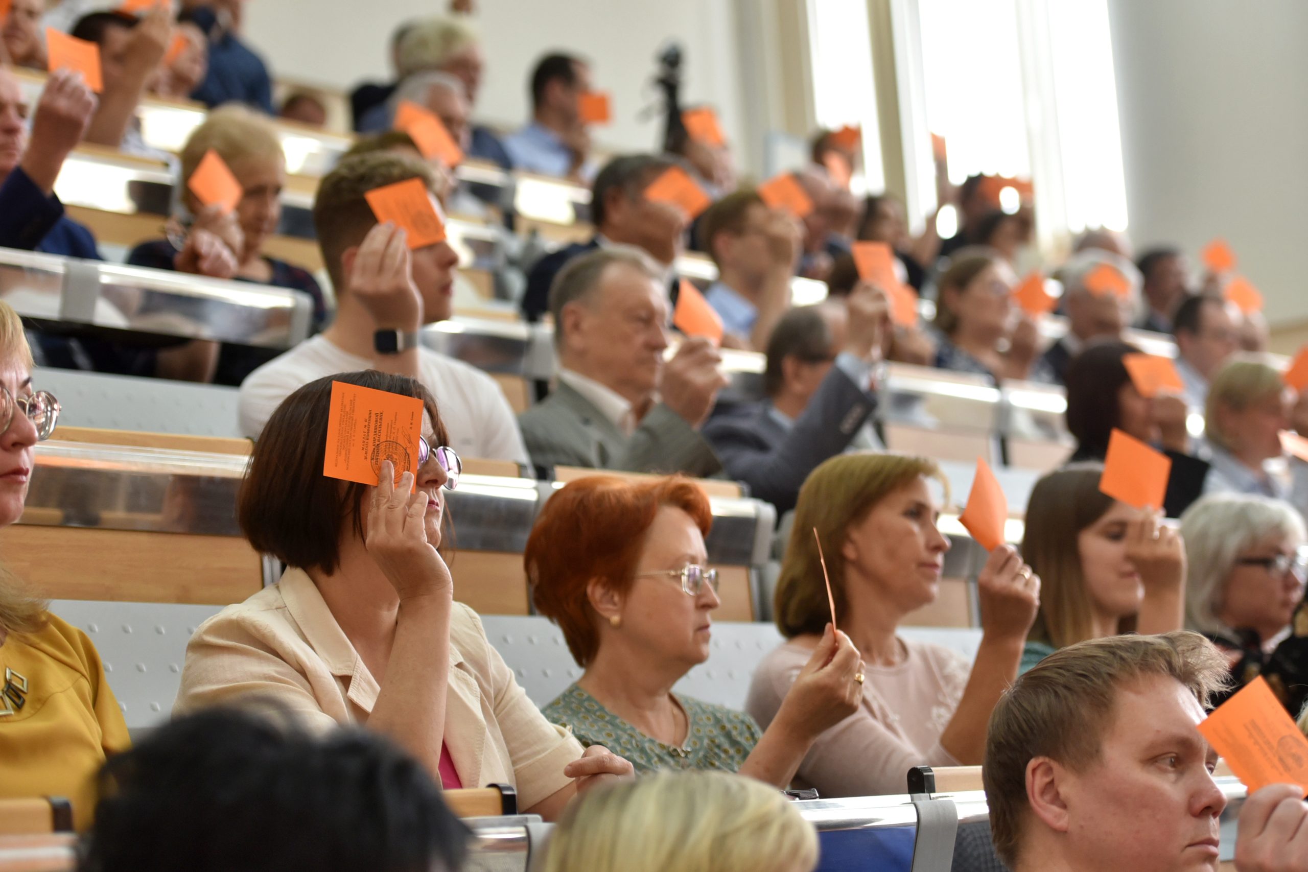 Сайт мордовского университета. МГУ им. н.п. огарёва. Преподователи в МГУ огарёва. МГУ им Огарева медицинский институт. Мордовский медицинский университет ученый совет.